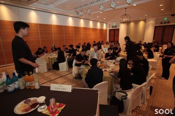 이제 막걸리는 한국음식을 이해하는 키워드가 됐다