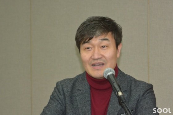 김영갑 교수