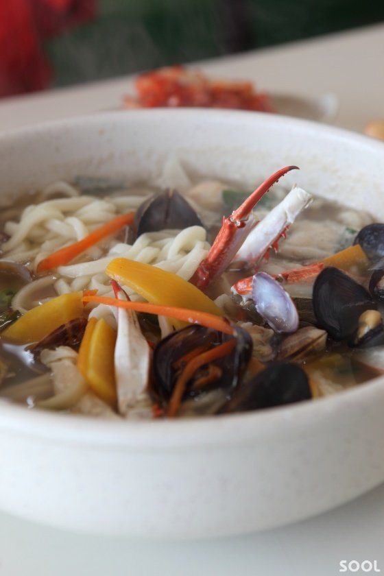 해물칼국수