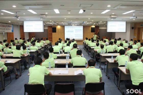 올해로 4회째…주류발전포럼 및 대토론회 成了