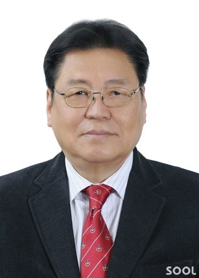空술 때 술 강권하는 拙丈夫