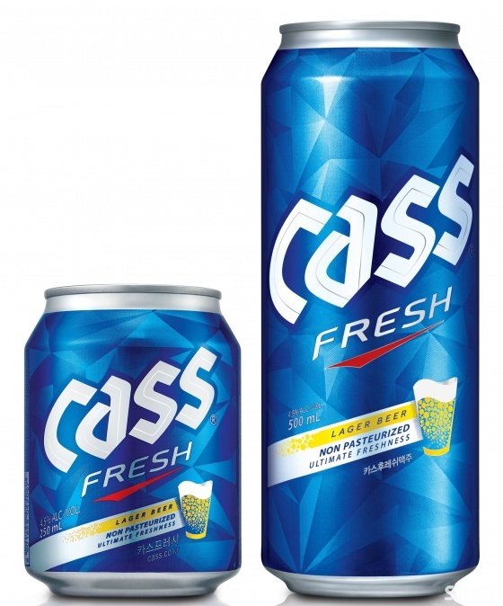 Cass Fresh 250ml캔(좌)과 500m캔(우)