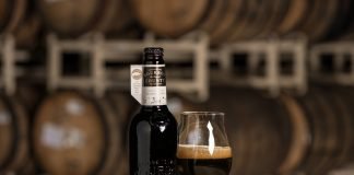 위스키야 맥주야? 줄서서 기다리는 한정판 맥주