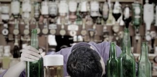 음주는 행복일까 아니면 불행일까