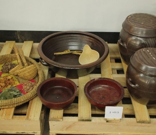 한잔에 장부가 어지럽고, 온갖 뼈마디가 녹는 ‘향로주(香露酒)’