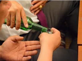 燒酒 반병 VS 각 일병