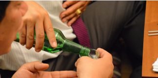 燒酒 반병 VS 각 일병