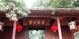 있는 자여! 없는 자에게 베풀 순 없을까