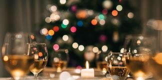 안전하게 집에서 와인 한 잔! 연말 홈파티가 위험한 이유
