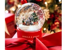 “작고 소중한 ‘굿즈’로 즐기는 뉴노멀 시대”