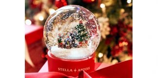 “작고 소중한 ‘굿즈’로 즐기는 뉴노멀 시대”