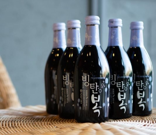 아직도 포도로 만든 와인만 드세요?