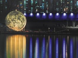 풍류가 정철은 자연 속에서 술을 마셨다