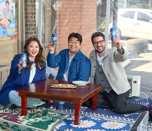 “삼겹살엔 역시 카스” ‘삼맥슈퍼’ 유튜브 영상 공개