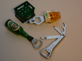 소주병 뚜껑 어금니로 따던 시절