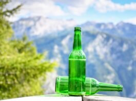 산에 올라 마시는 술 한 잔, 가을 낭만 아닌 毒