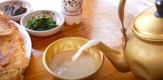 마음과 마음을 연결하는 가교로서의 술