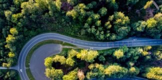 생각지도 않은 ‘에움길’