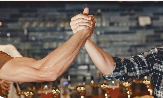 술자리에서 한 약속 지켜야 하나