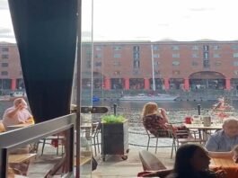 영국 토트넘 전용구장에서 바라본 펍(pub)에 대한 단상