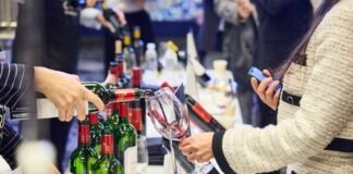 2022 보르도 그랑 크뤼 전문인 시음회 열려