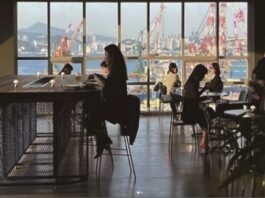 Play.Work.Live Busan Busan x 와일드웨이브 수제맥주 런칭