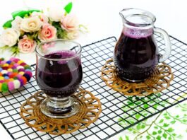 과실주스에 함유되어 있는 당분 발효시킨 와인