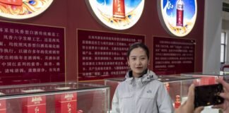 중국 4대 명주 중 하나인 산시 성 서봉주 생산공장을 가다(上)