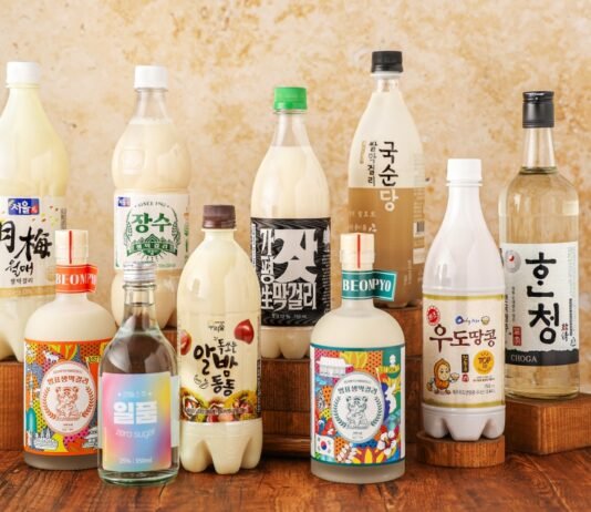 술마켓이 추천하는 장마철 필수품 막걸리