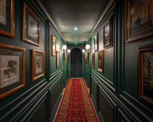 보르도 와인까지 한 잔으로 즐기는 올글라스 와인바