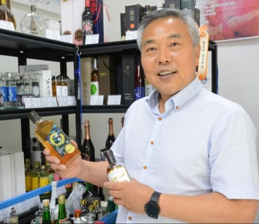 전통주/ 지역특산주 유통업체 ‘주류박람회’ 申鉉甫 대표