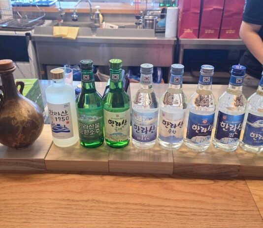 “물맛 좋죠, 원자재 좋죠, 그러니까 술맛도 좋죠”