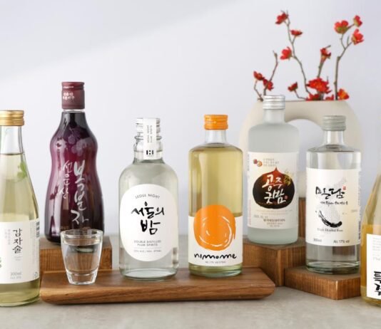 흙에서 술로, 농부의 손끝이 빚은 한 잔