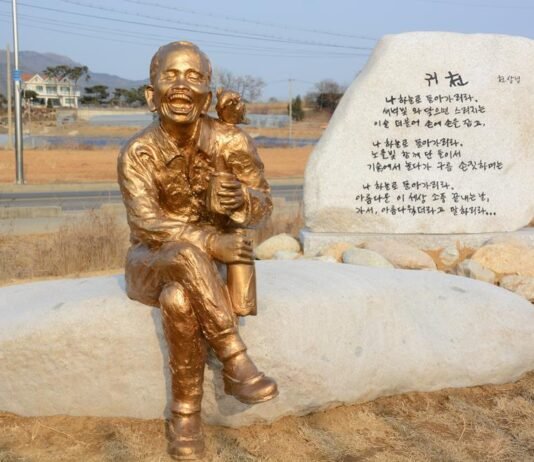 가장 낮은 자리에서 하늘을 말한 시인 천상병